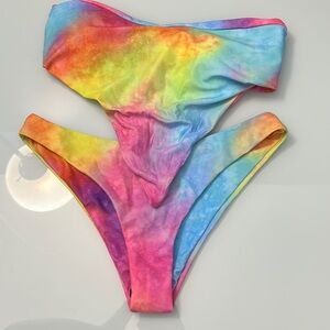 NWT Zaful Tie Die Bikini Top